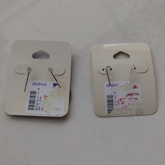 Claires|  earrings polaroid camera - Picture 2 of 4